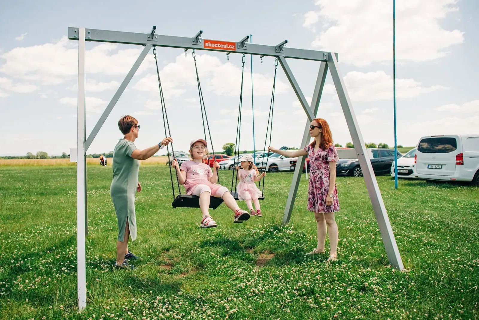 Tandemsprung Flugplatz Prostějov Kinderschaukel