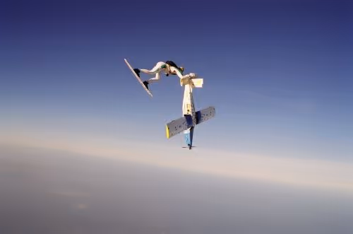 Sportfallschirmspringer im freien Fall