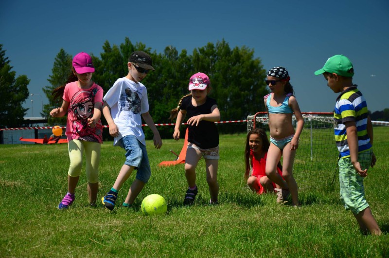día del niño en el aeródromo de Prostějov