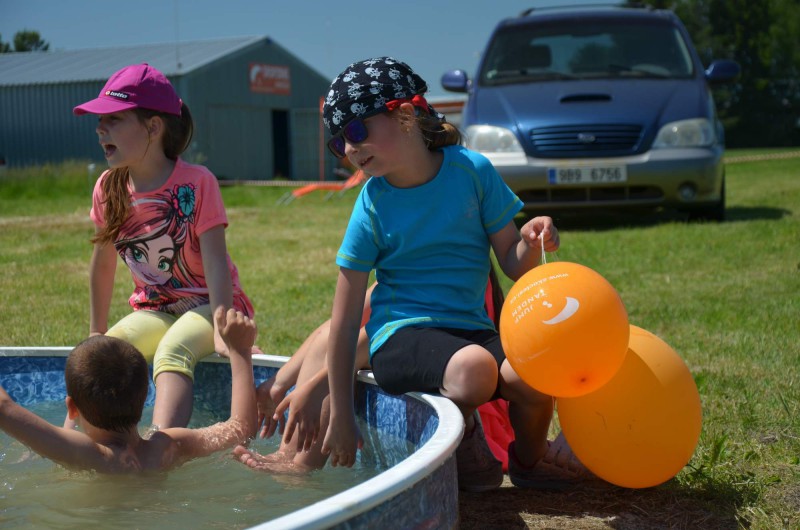 día del niño en el aeródromo de Prostějov