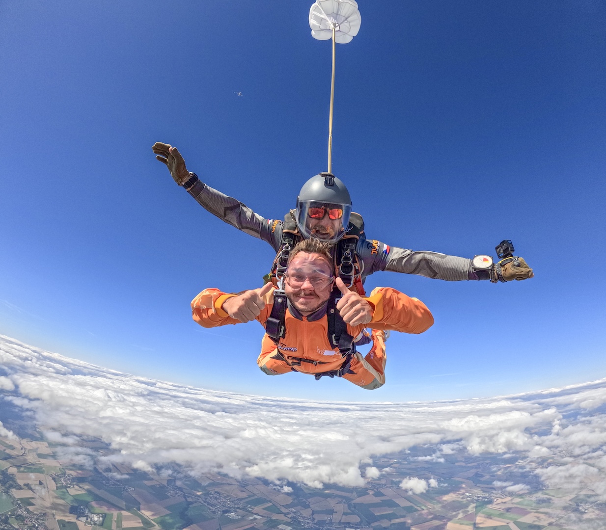 saut en parachute en tandem